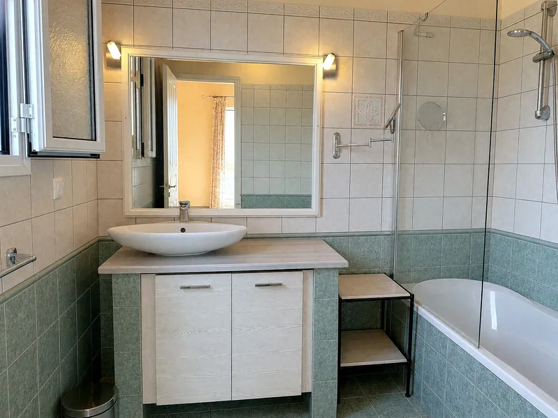 Villa Anatoli: bathroom